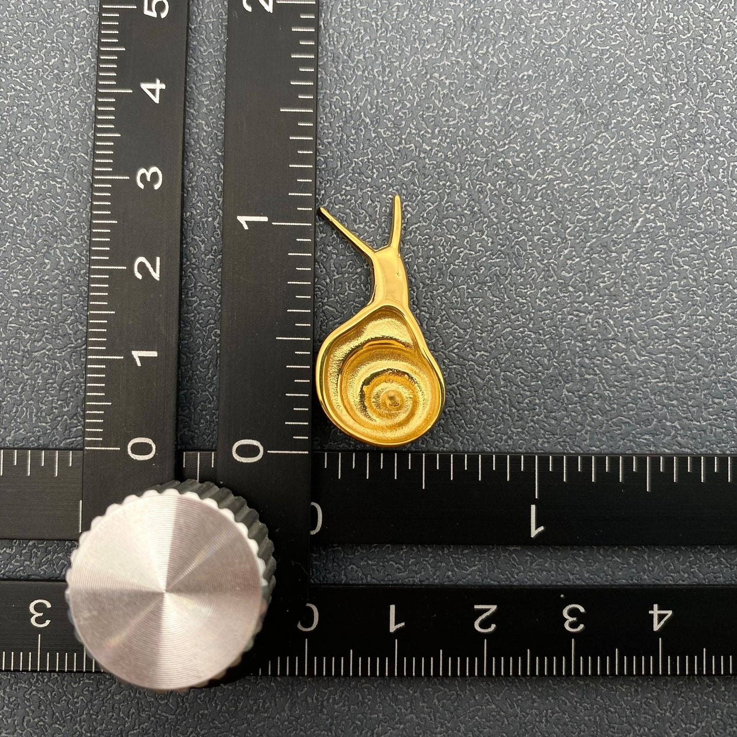 18K Gold Plated Stainless Steel Snail Stud Earrings
